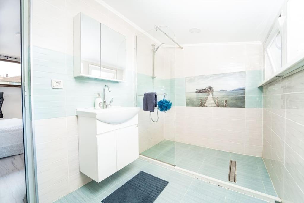 Central Apartment 2Bd Next To Vitosha Bul. София Экстерьер фото