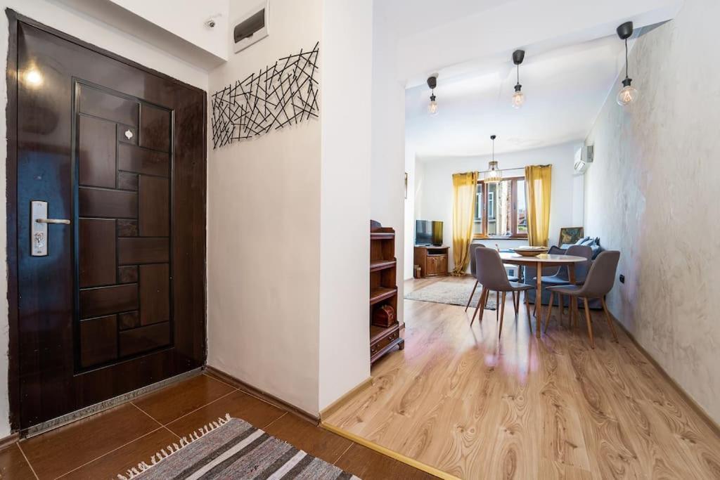Central Apartment 2Bd Next To Vitosha Bul. София Экстерьер фото