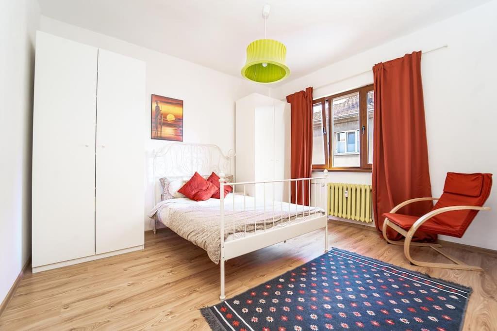 Central Apartment 2Bd Next To Vitosha Bul. София Экстерьер фото